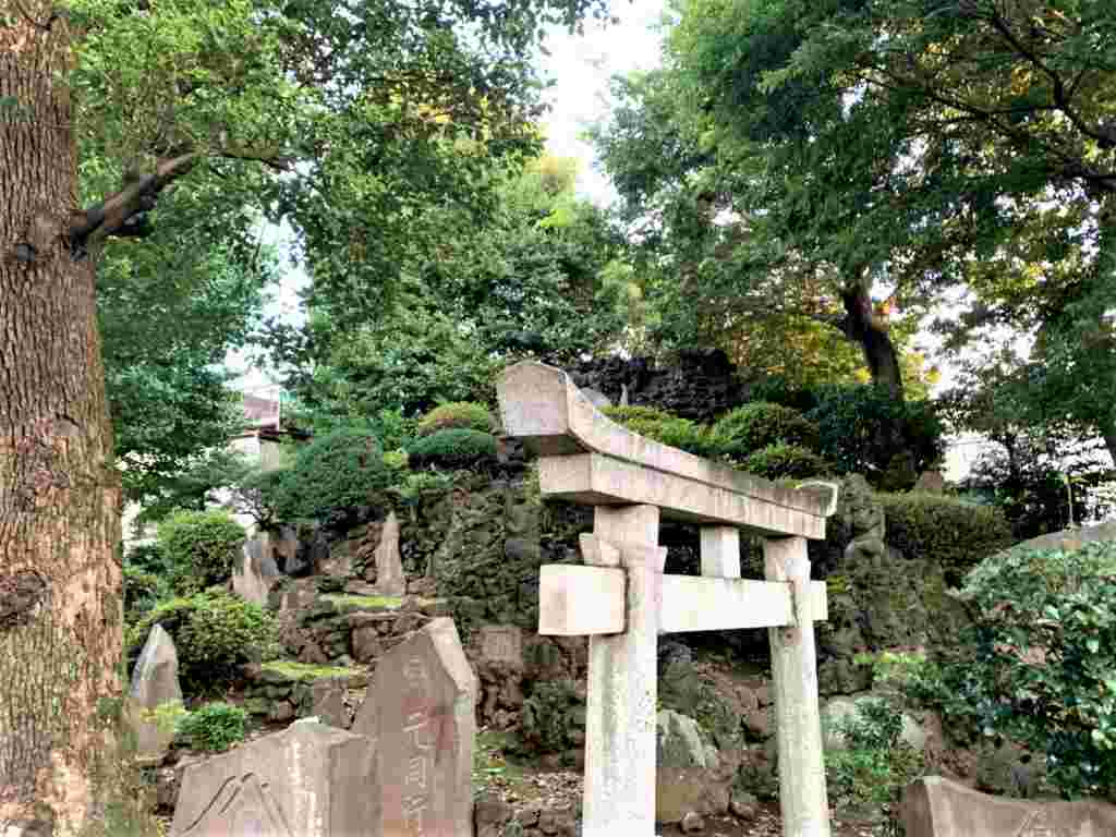 浅間神社(豊島長崎富士)